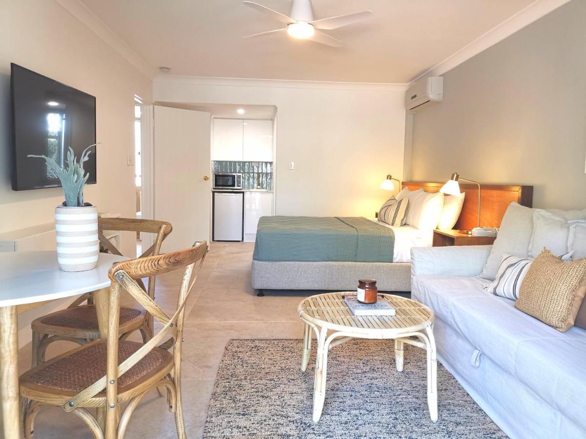 Bay Of Palms Hotel Gold Coast Buitenkant foto