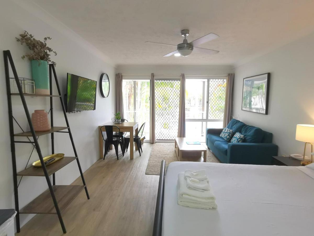 Bay Of Palms Hotel Gold Coast Buitenkant foto
