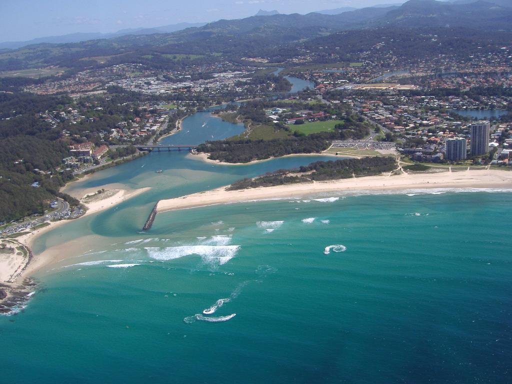 Bay Of Palms Hotel Gold Coast Buitenkant foto