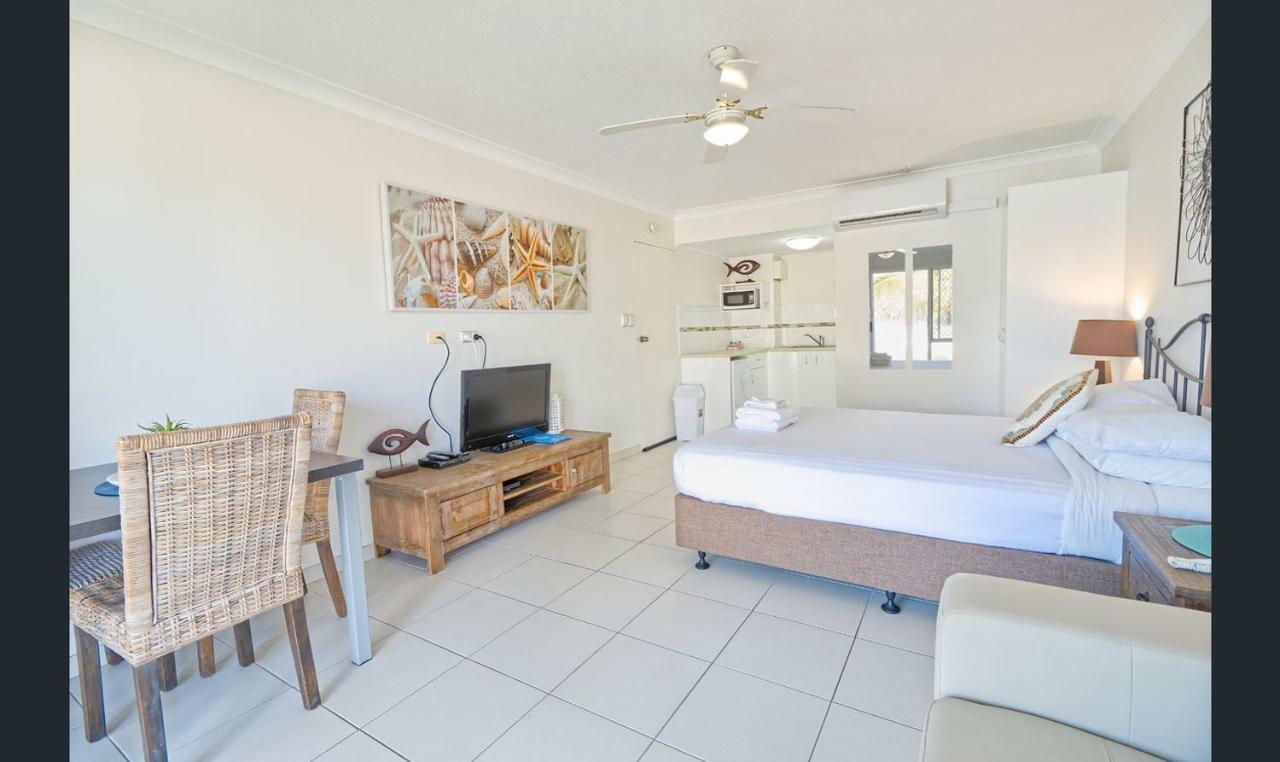Bay Of Palms Hotel Gold Coast Buitenkant foto